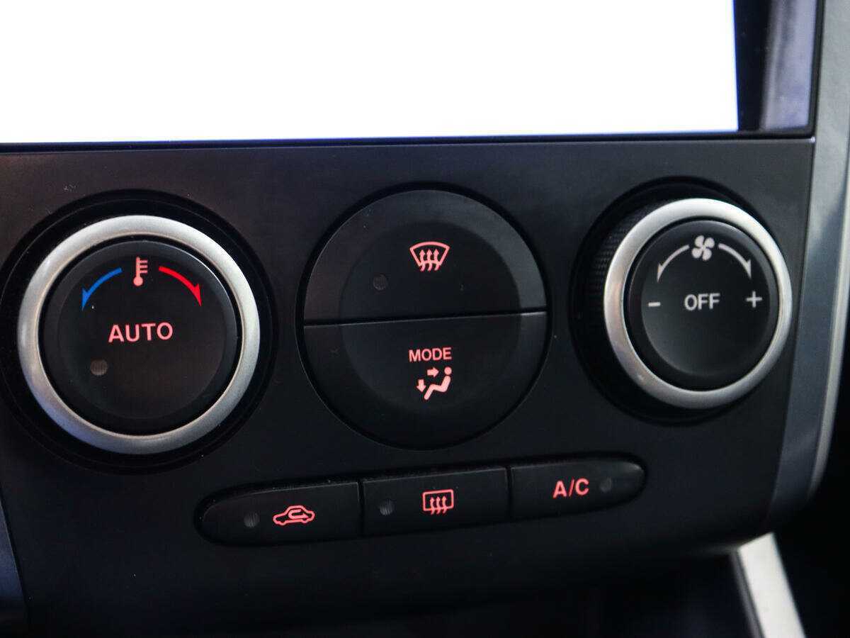 Mazda CX-7 с пробегом — 2010 год. Фото: #12