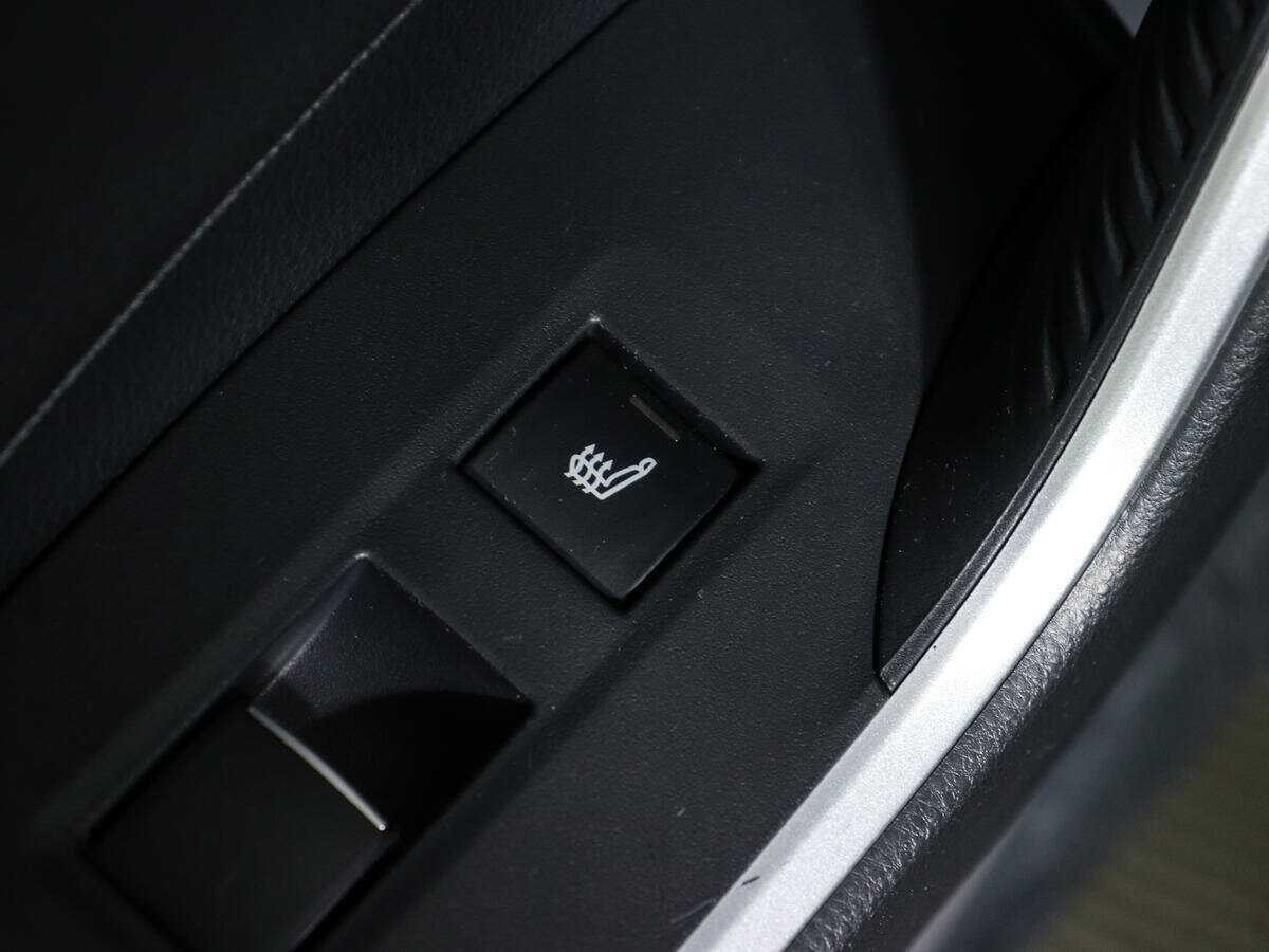 Toyota RAV4 с пробегом — 2020 год. Фото: #15