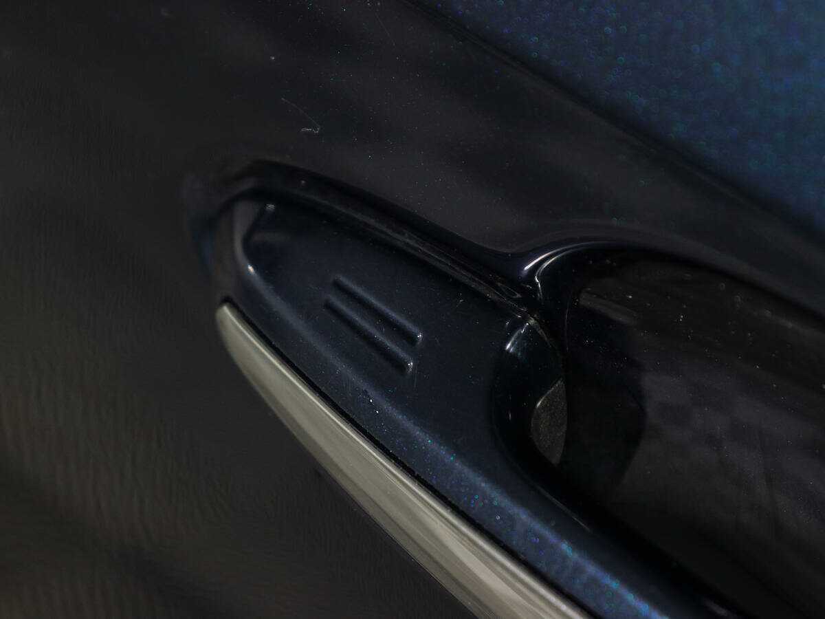 Toyota RAV4 с пробегом — 2020 год. Фото: #16