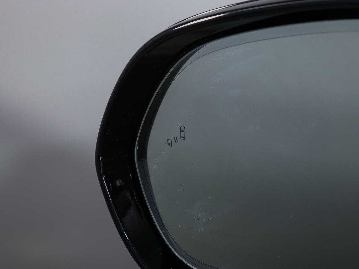 LiXiang L9 с пробегом — 2023 год. Фото: #24