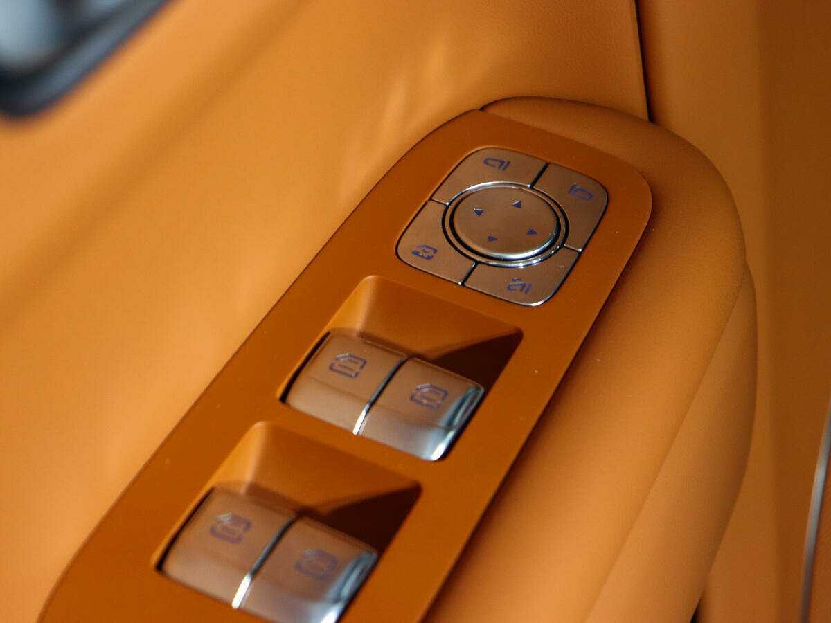 LiXiang L9 с пробегом — 2023 год. Фото: #25