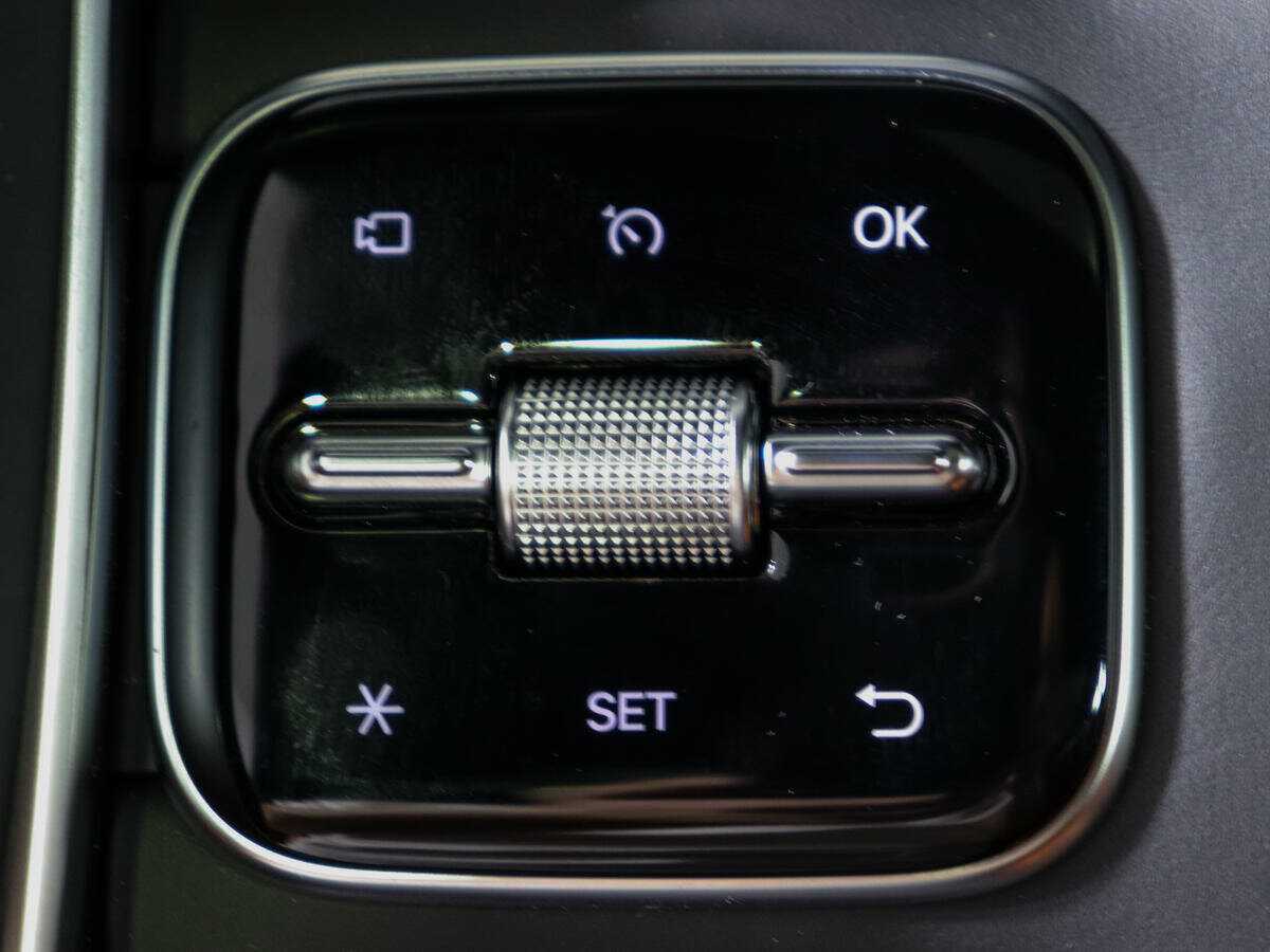 LiXiang L9 с пробегом — 2023 год. Фото: #27