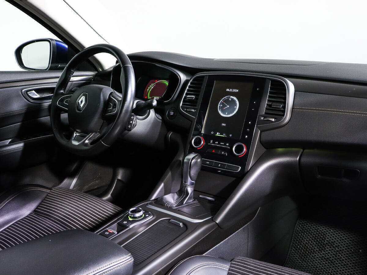 Renault Talisman с пробегом — 2017 год. Фото: #6