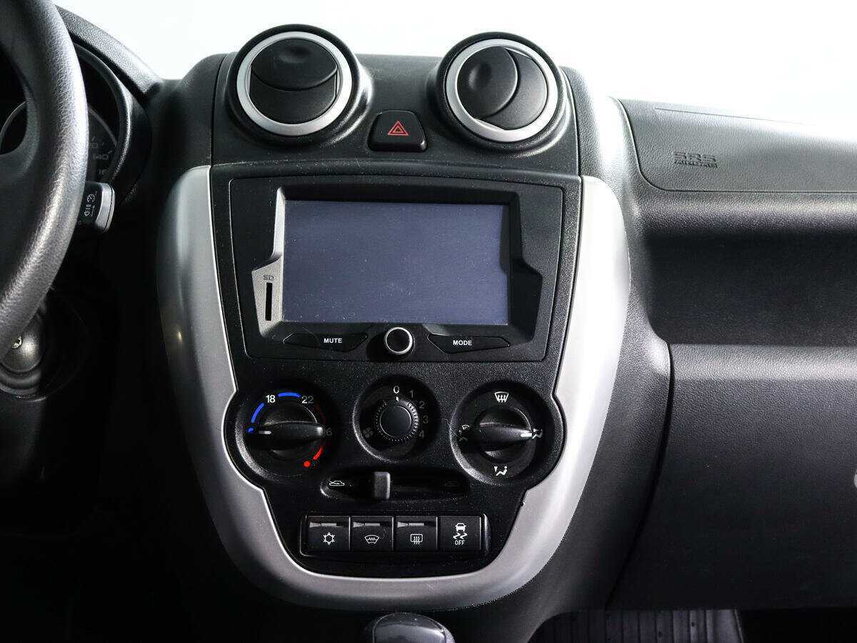 Lada (ВАЗ) Granta с пробегом — 2016 год. Фото: #10