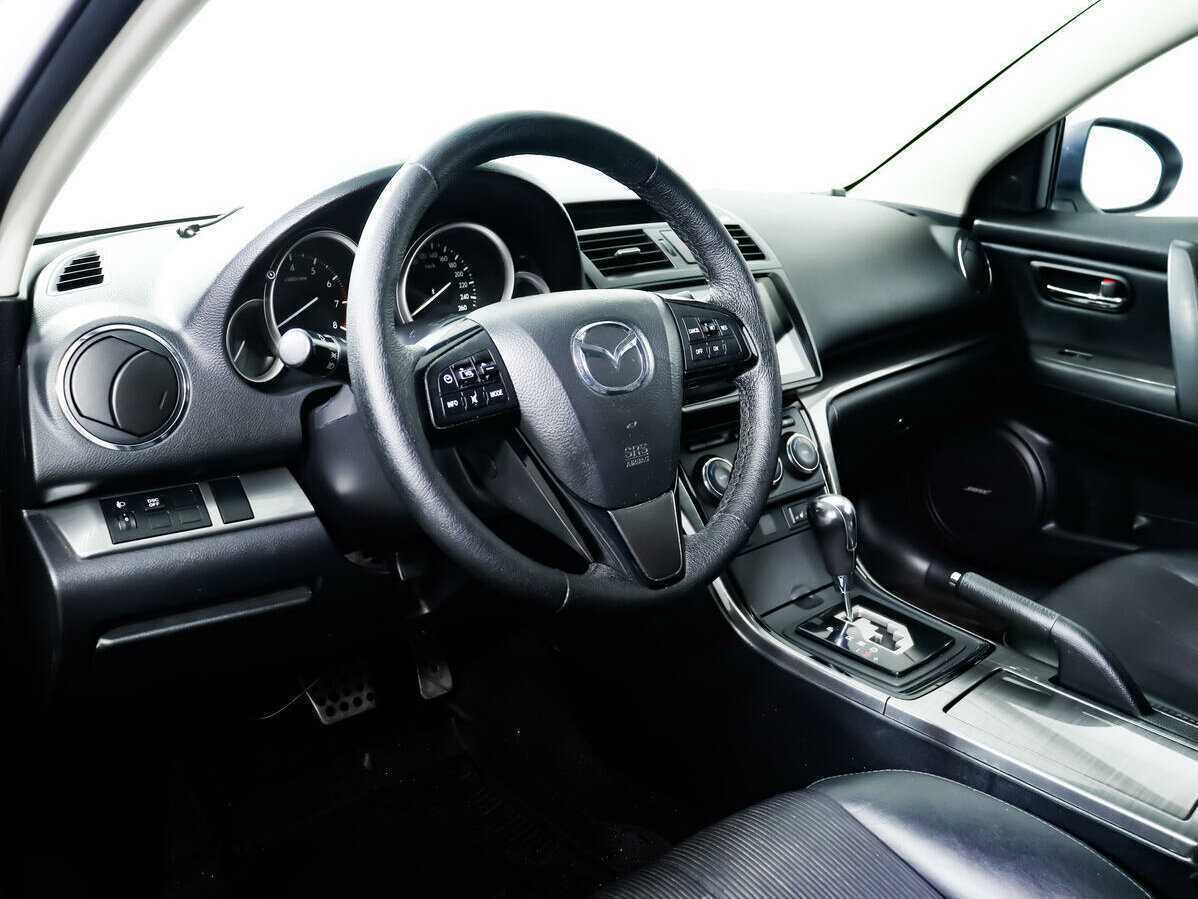 Mazda 6 с пробегом — 2011 год. Фото: #12