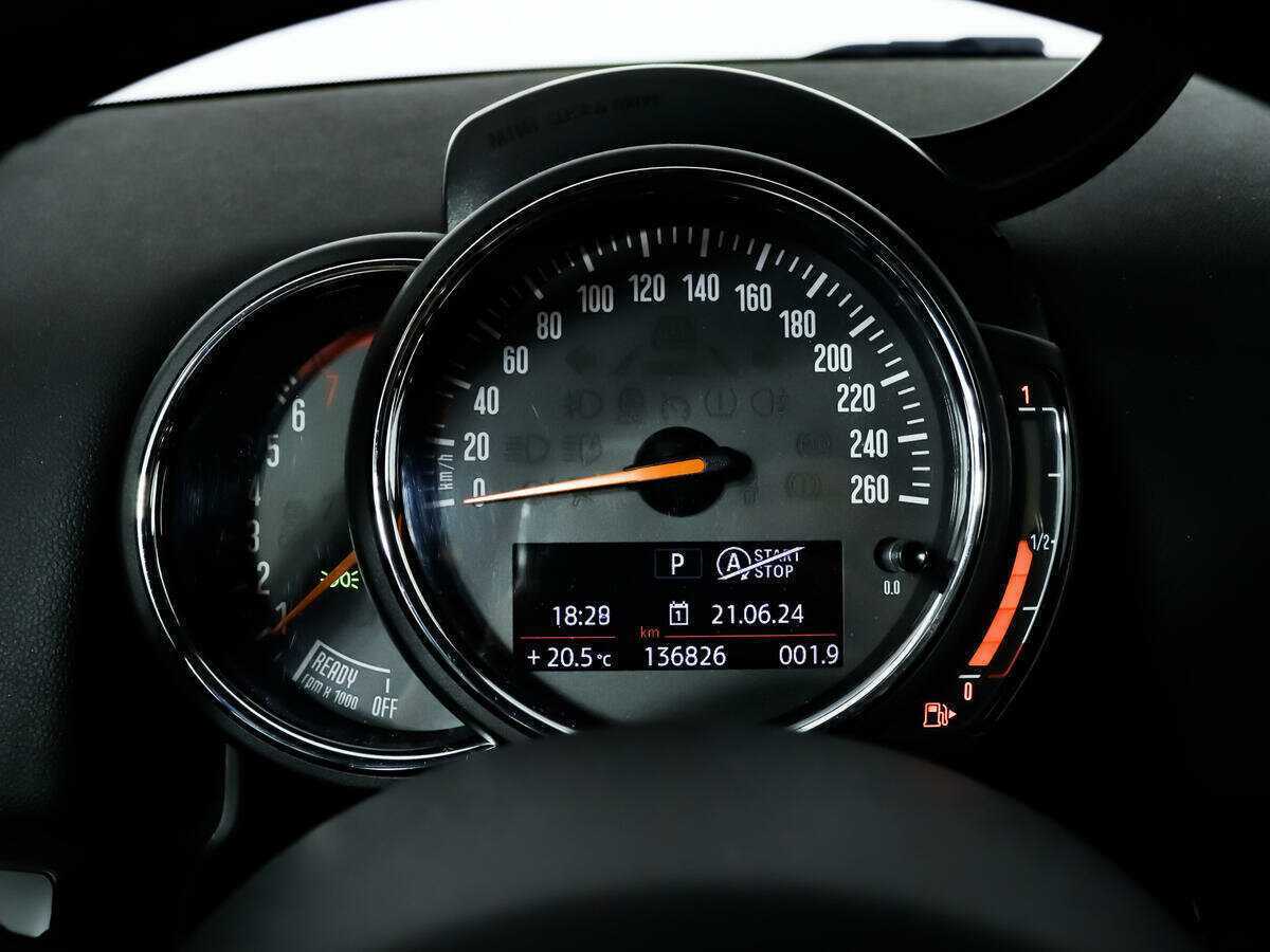 Mini Countryman с пробегом — 2017 год. Фото: #9