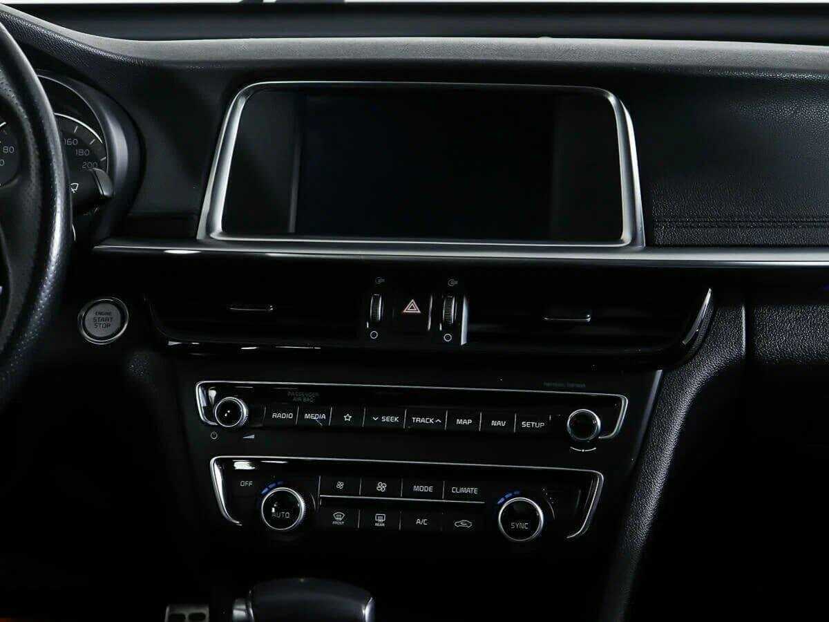 Kia Optima с пробегом — 2018 год. Фото: #12