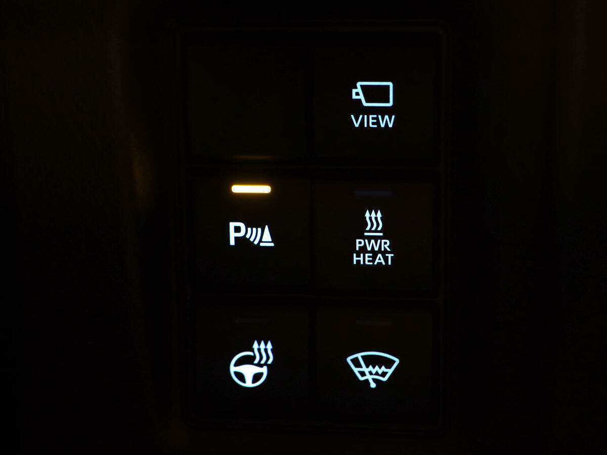 Toyota Land Cruiser Prado с пробегом — 2017 год. Фото: #16