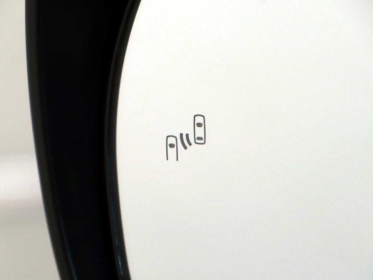 Toyota Land Cruiser Prado с пробегом — 2017 год. Фото: #24