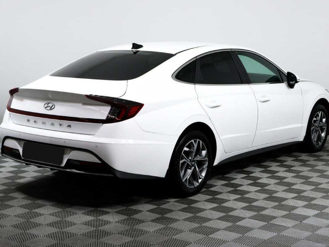 Hyundai Sonata с пробегом — 2020 год. Фото: #4