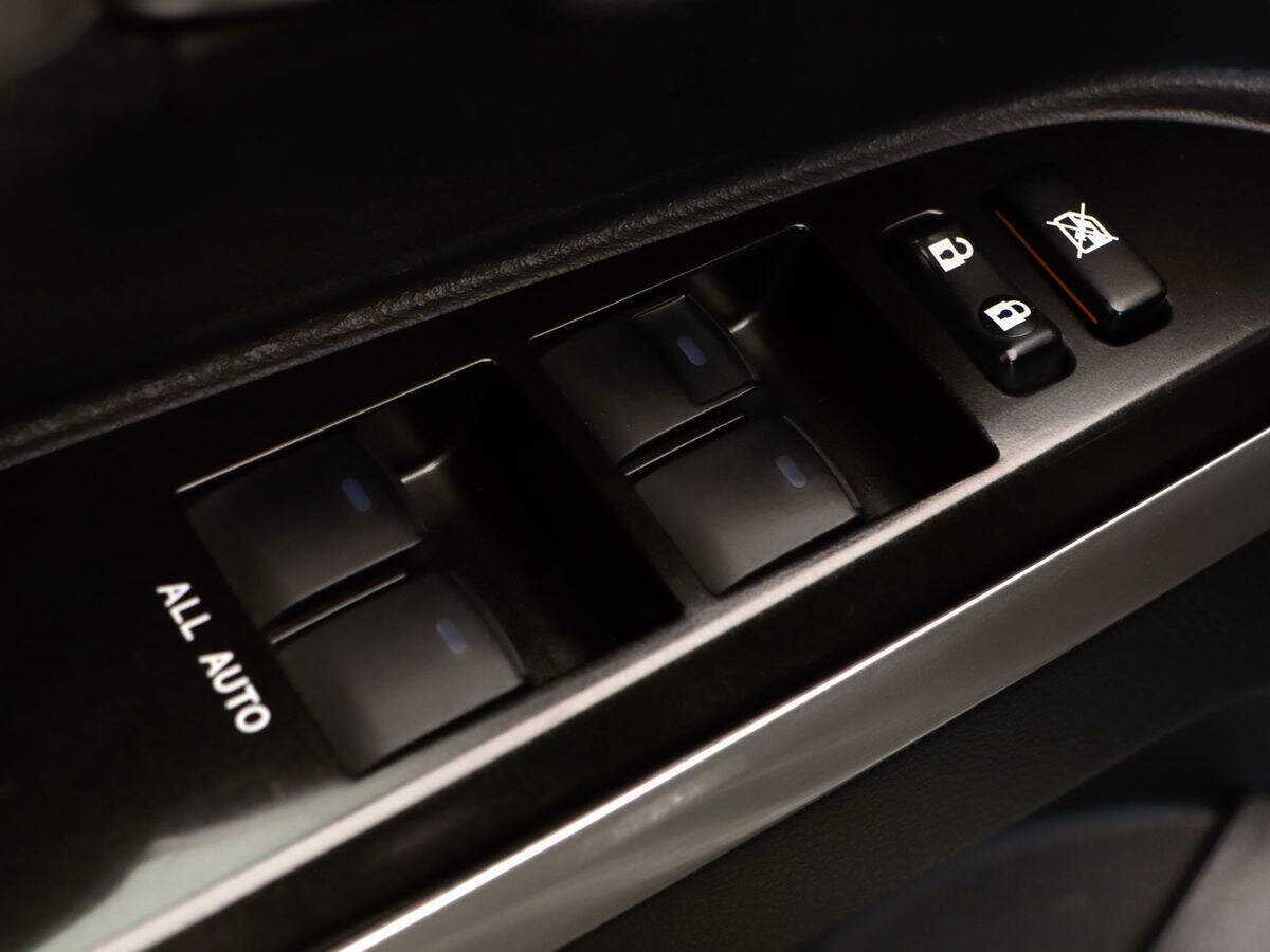 Toyota Land Cruiser с пробегом — 2019 год. Фото: #13