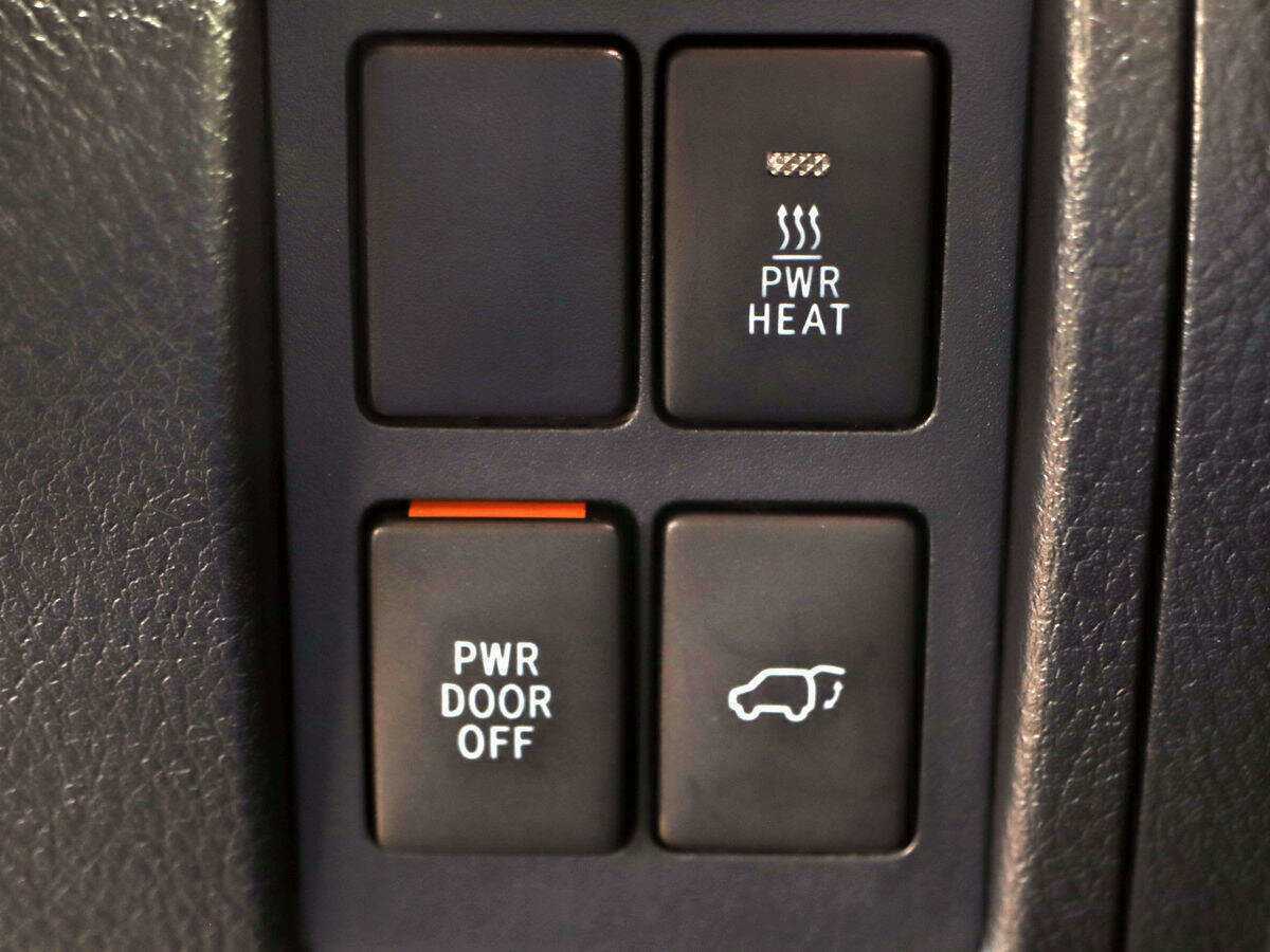 Toyota Land Cruiser с пробегом — 2019 год. Фото: #15