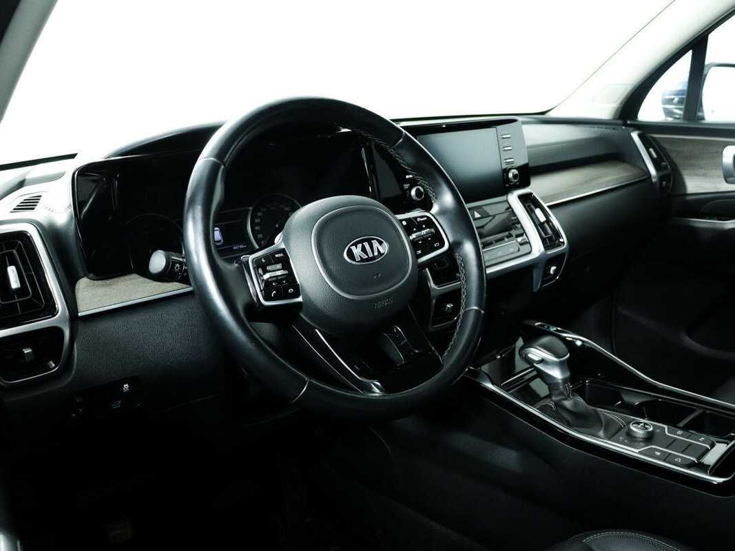Kia Sorento с пробегом — 2020 год. Фото: #12