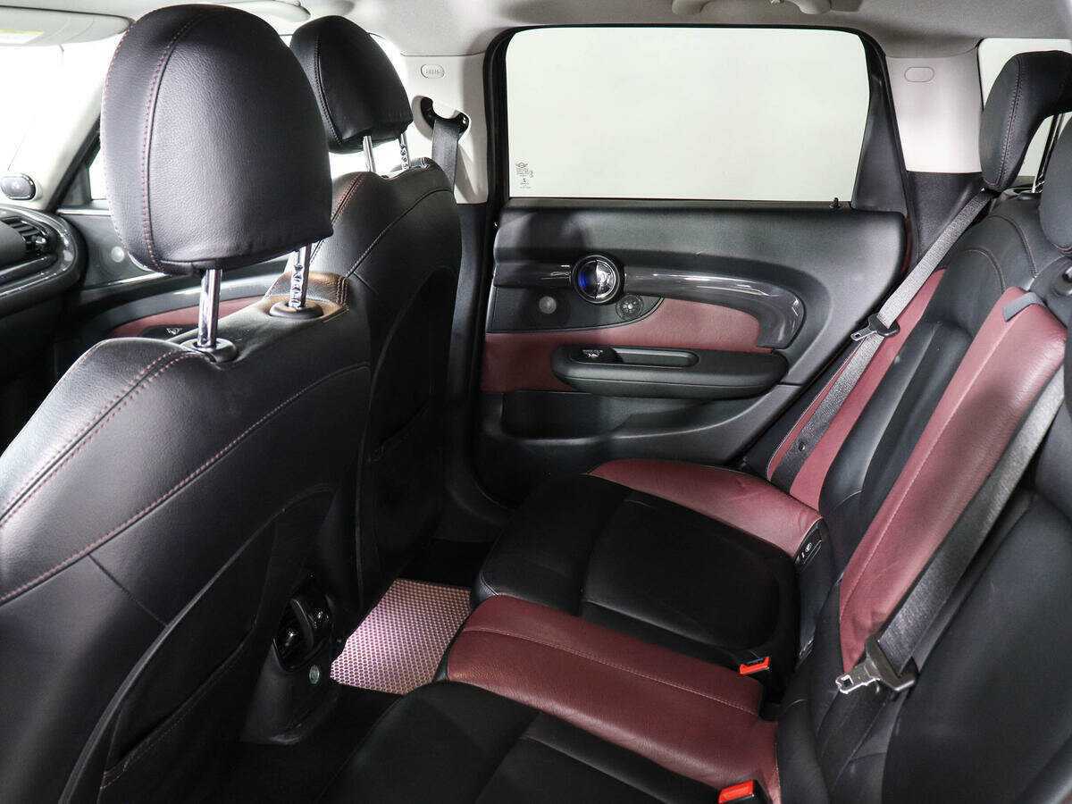 Mini Clubman с пробегом — 2016 год. Фото: #11