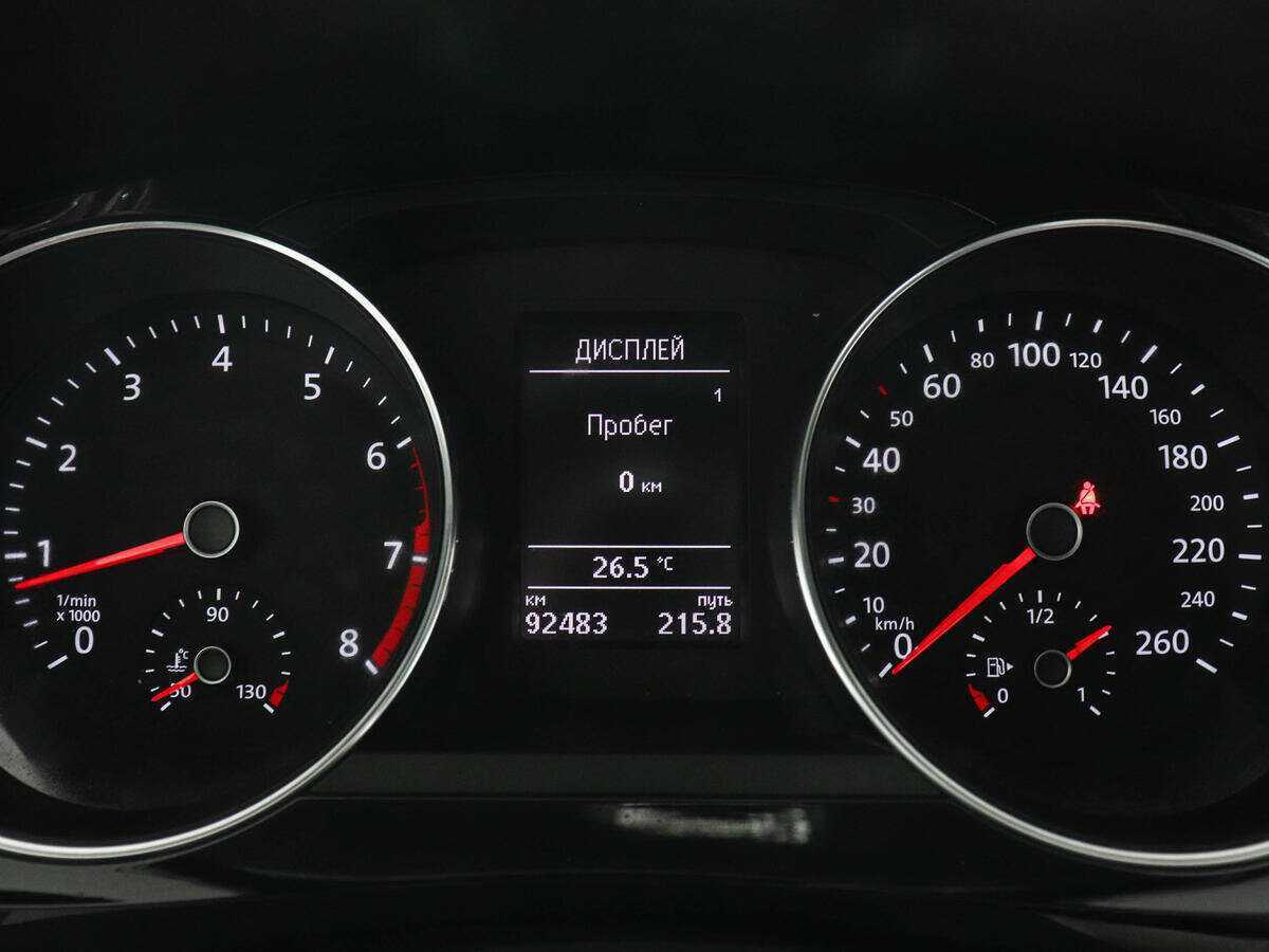 Volkswagen Jetta с пробегом — 2017 год. Фото: #10