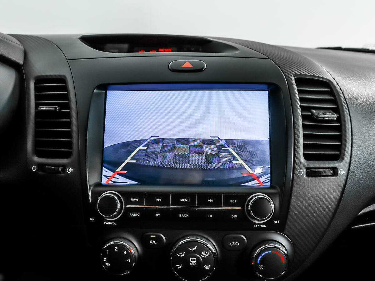 Kia Cerato с пробегом — 2016 год. Фото: #14