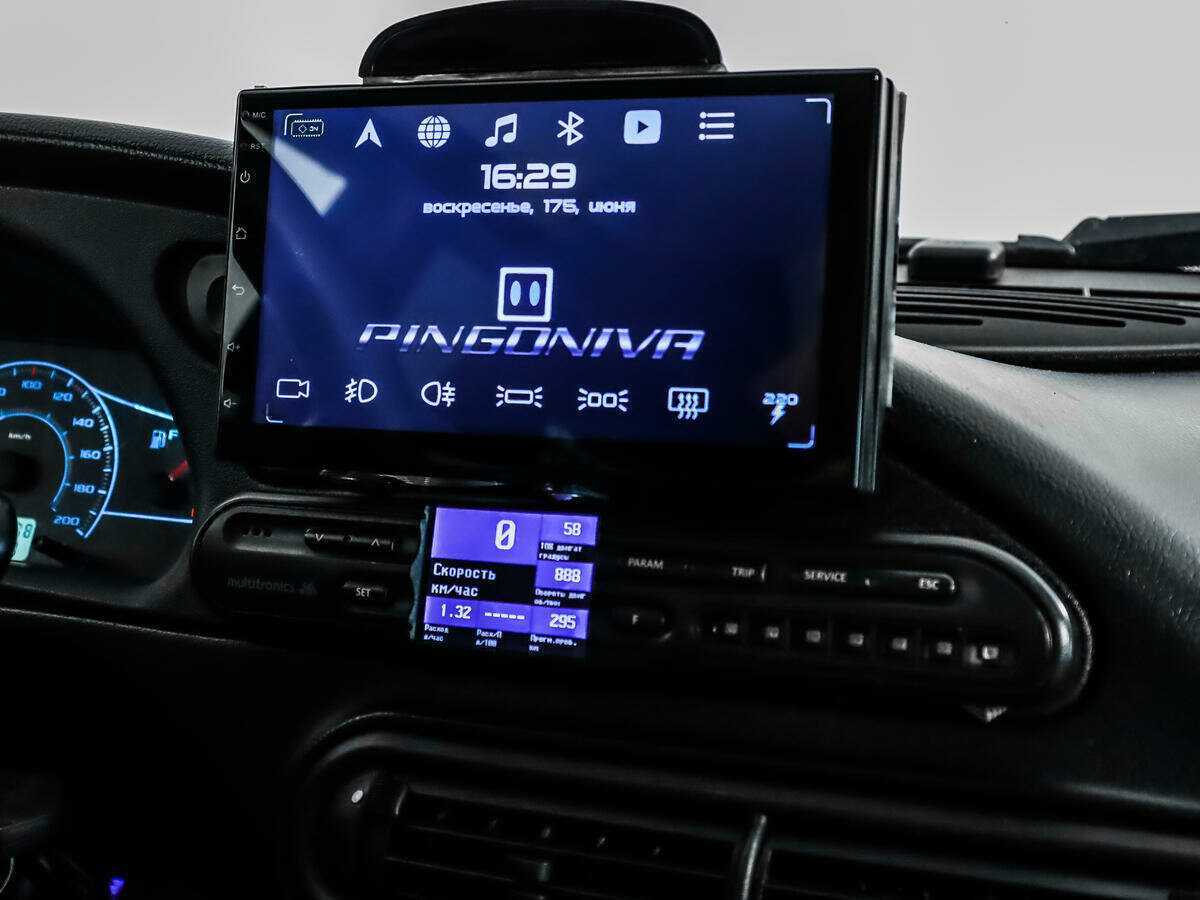 Chevrolet Niva с пробегом — 2016 год. Фото: #12