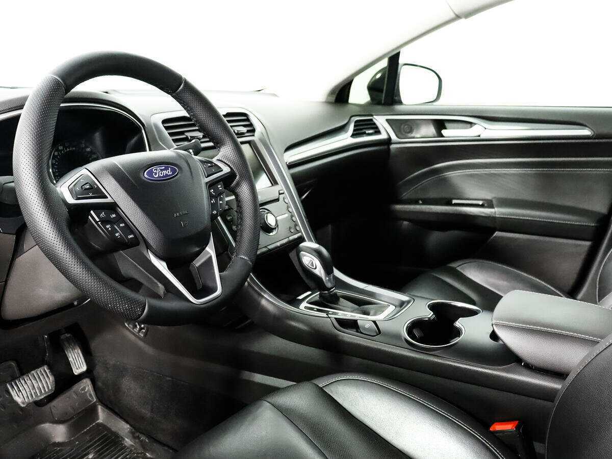 Ford Mondeo с пробегом — 2017 год. Фото: #8