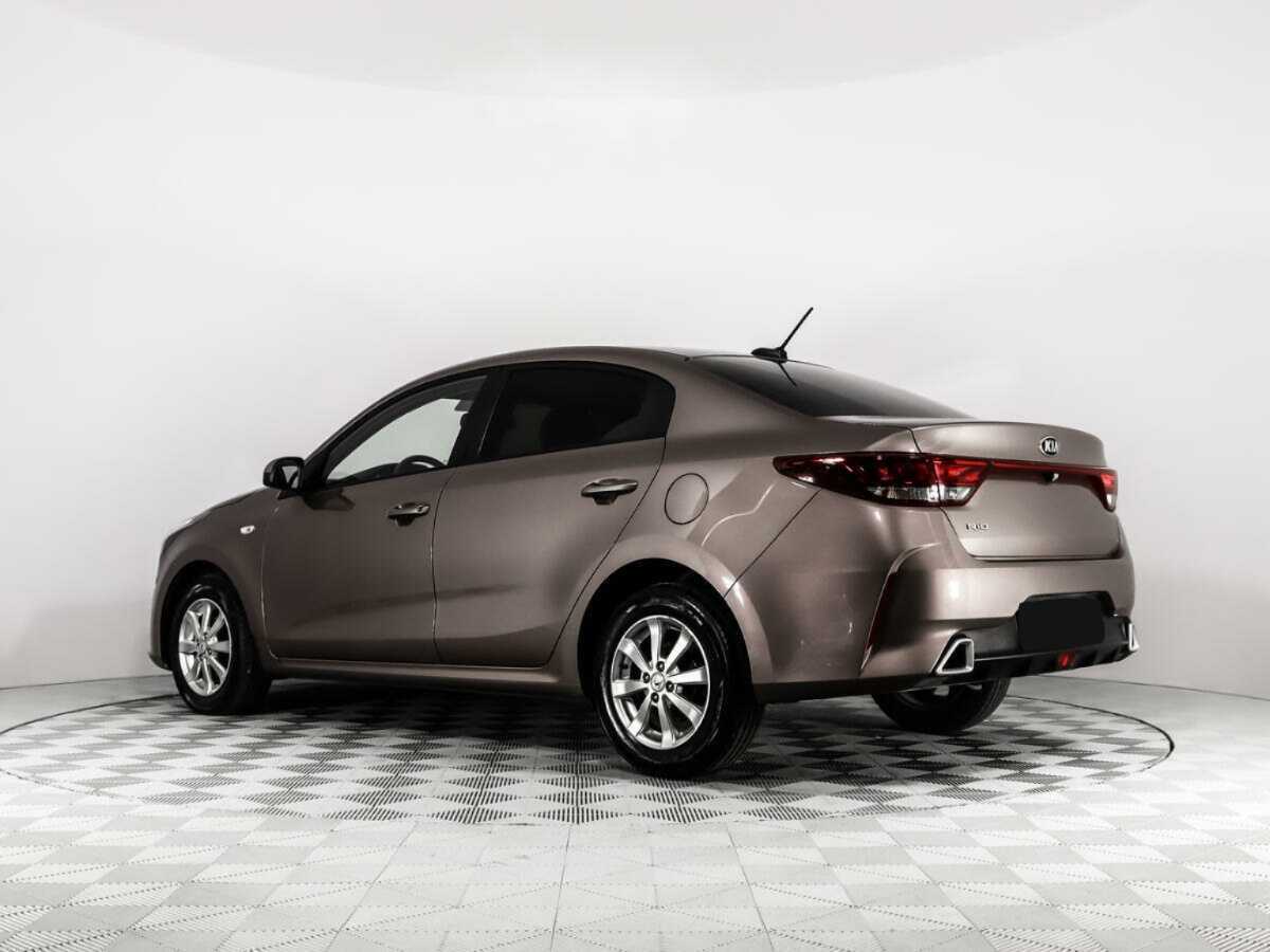 Kia Rio с пробегом — 2020 год. Фото: #6