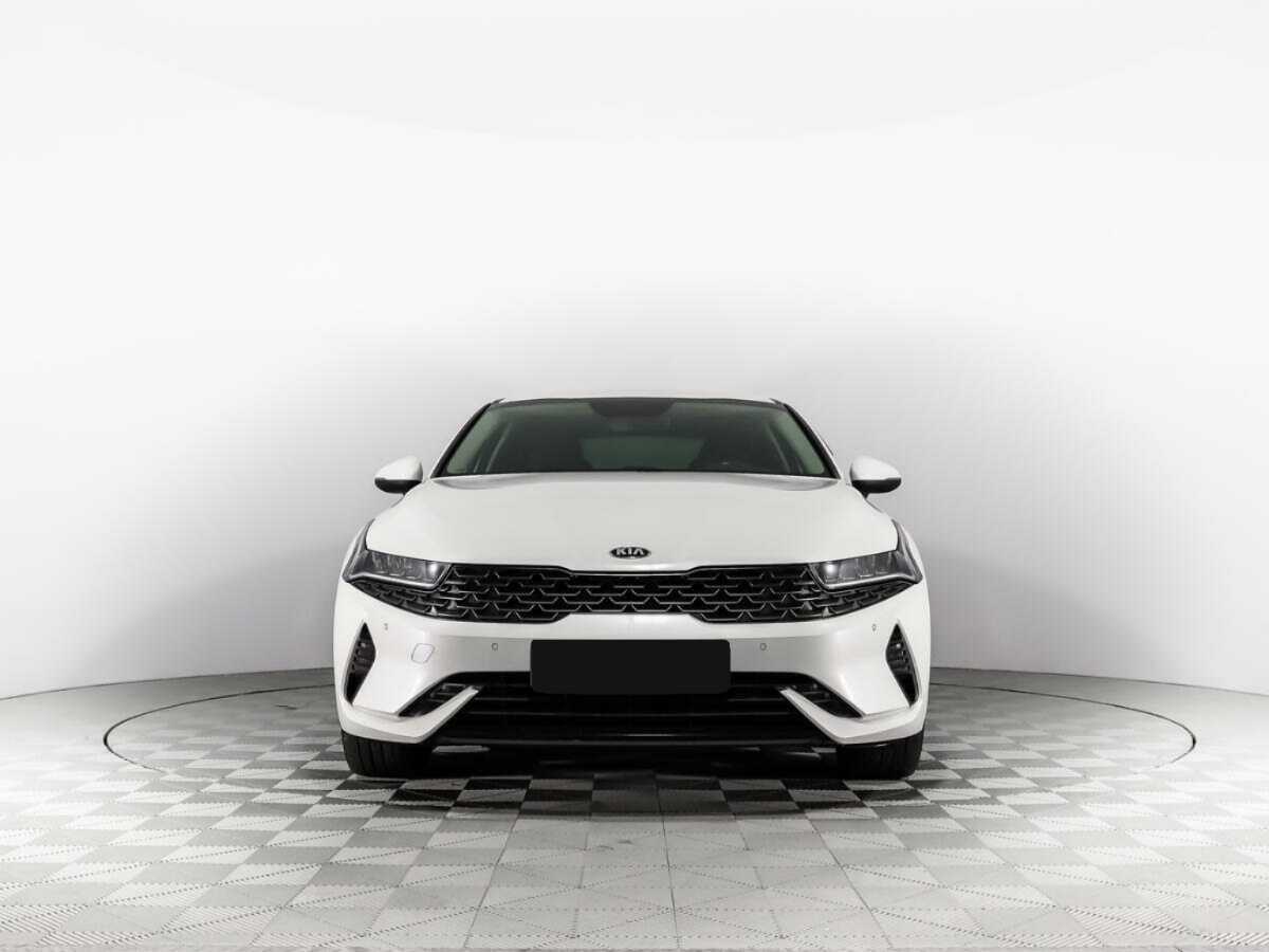 Kia K5 с пробегом — 2021 год. Фото: #1