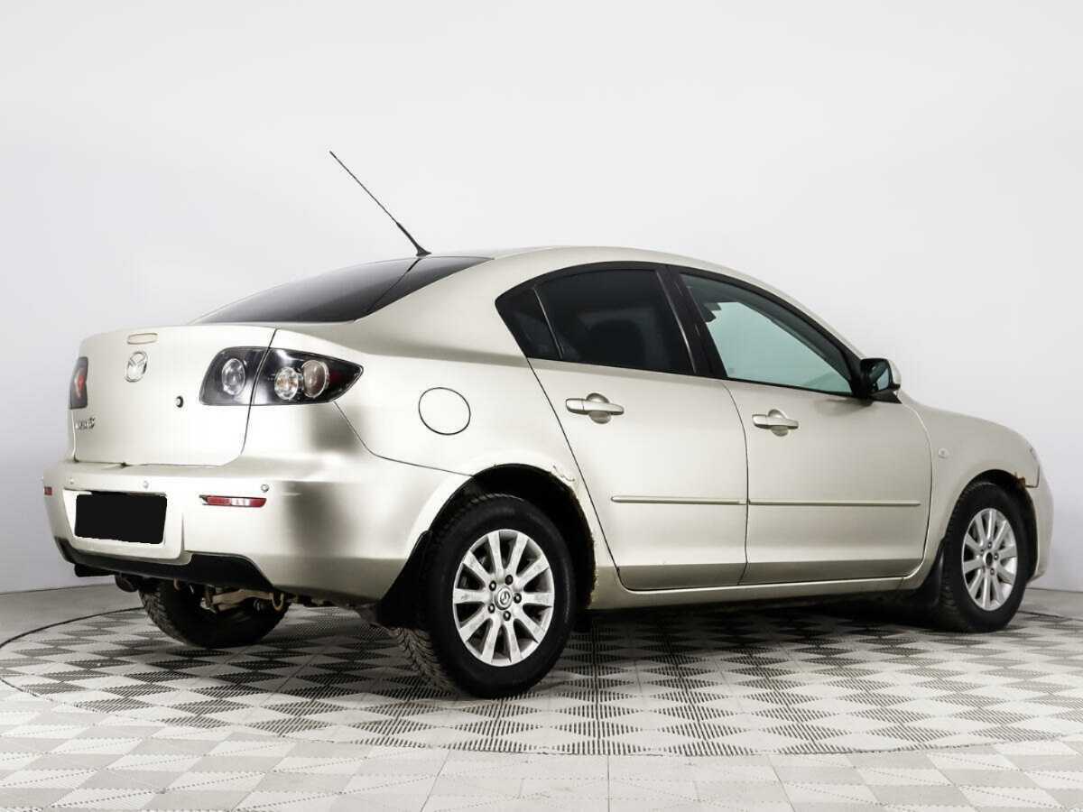 Mazda 3 с пробегом — 2008 год. Фото: #4