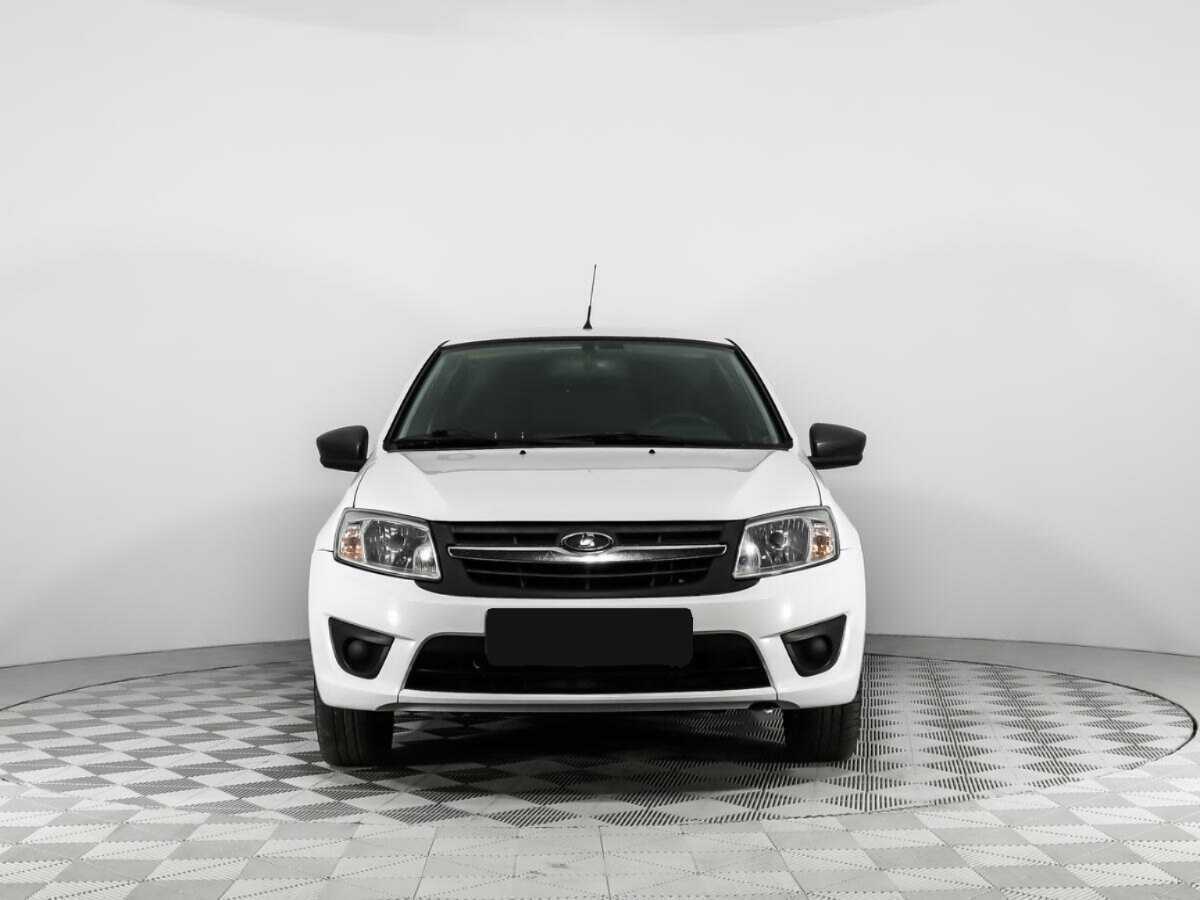 Lada (ВАЗ) Granta с пробегом — 2017 год. Фото: #1