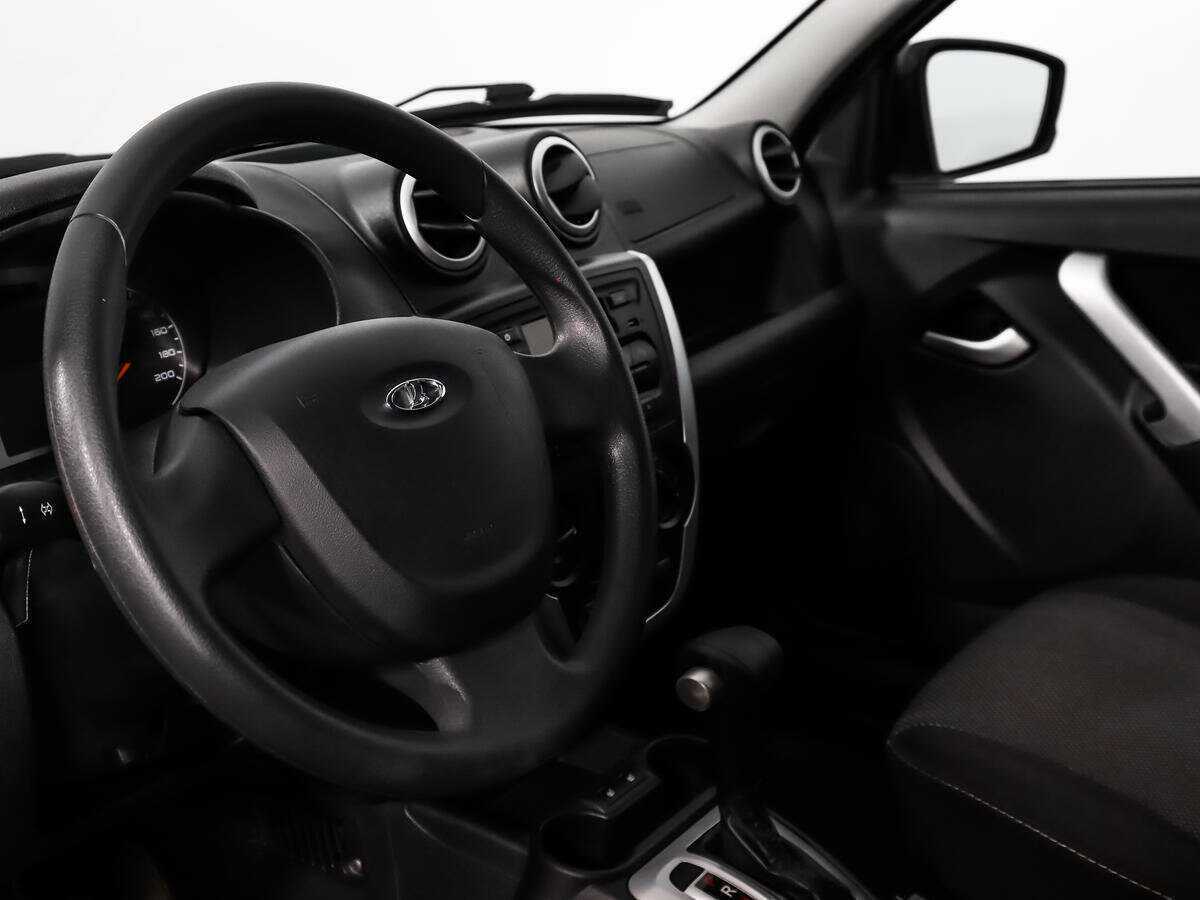 Lada (ВАЗ) Granta с пробегом — 2017 год. Фото: #8