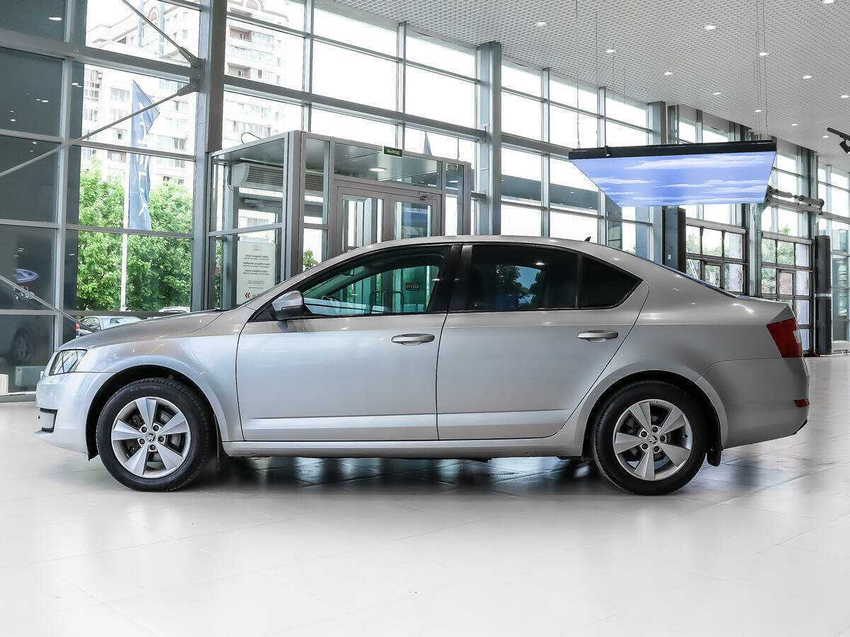 Skoda Octavia с пробегом — 2014 год. Фото: #7
