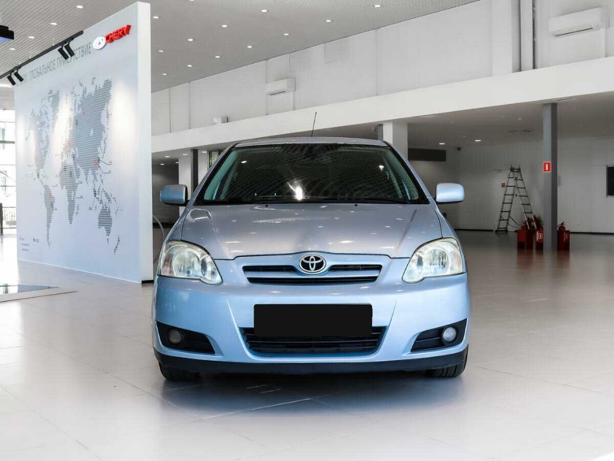 Toyota Corolla с пробегом — 2006 год. Фото: #1