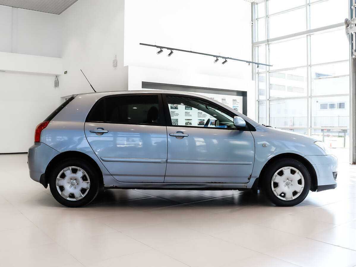 Toyota Corolla с пробегом — 2006 год. Фото: #6