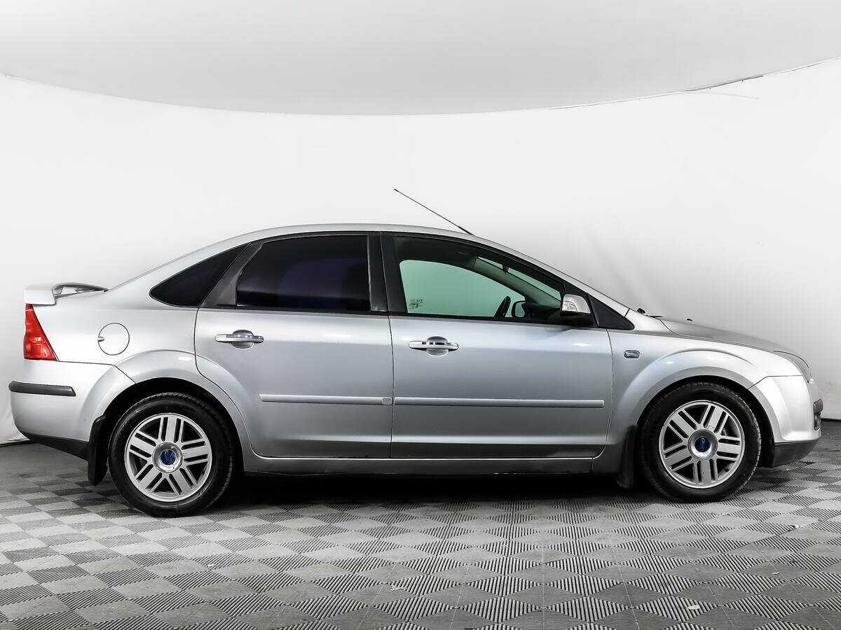 Ford Focus с пробегом — 2006 год. Фото: #3