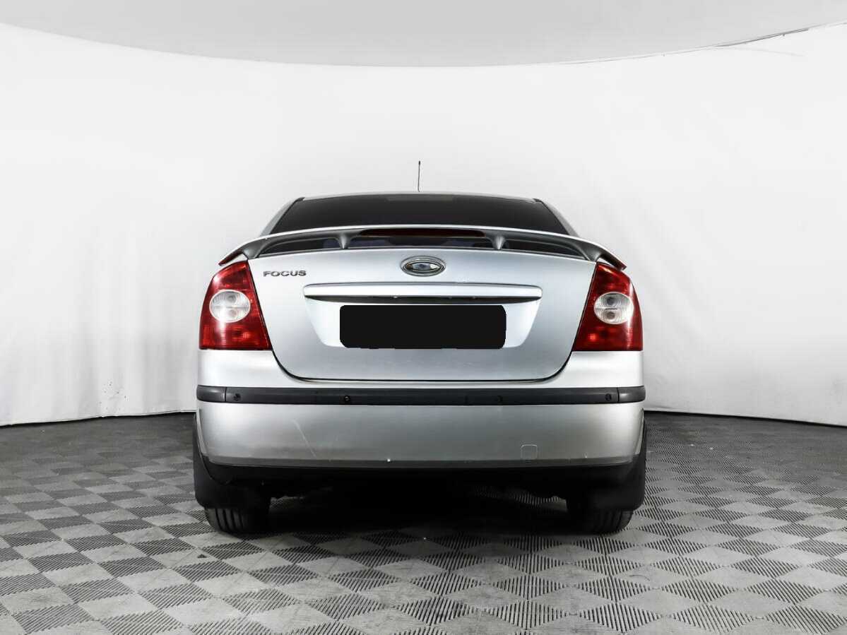Ford Focus с пробегом — 2006 год. Фото: #5
