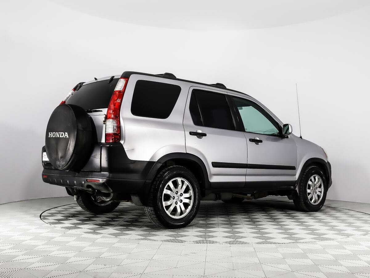 Honda CR-V с пробегом — 2005 год. Фото: #4
