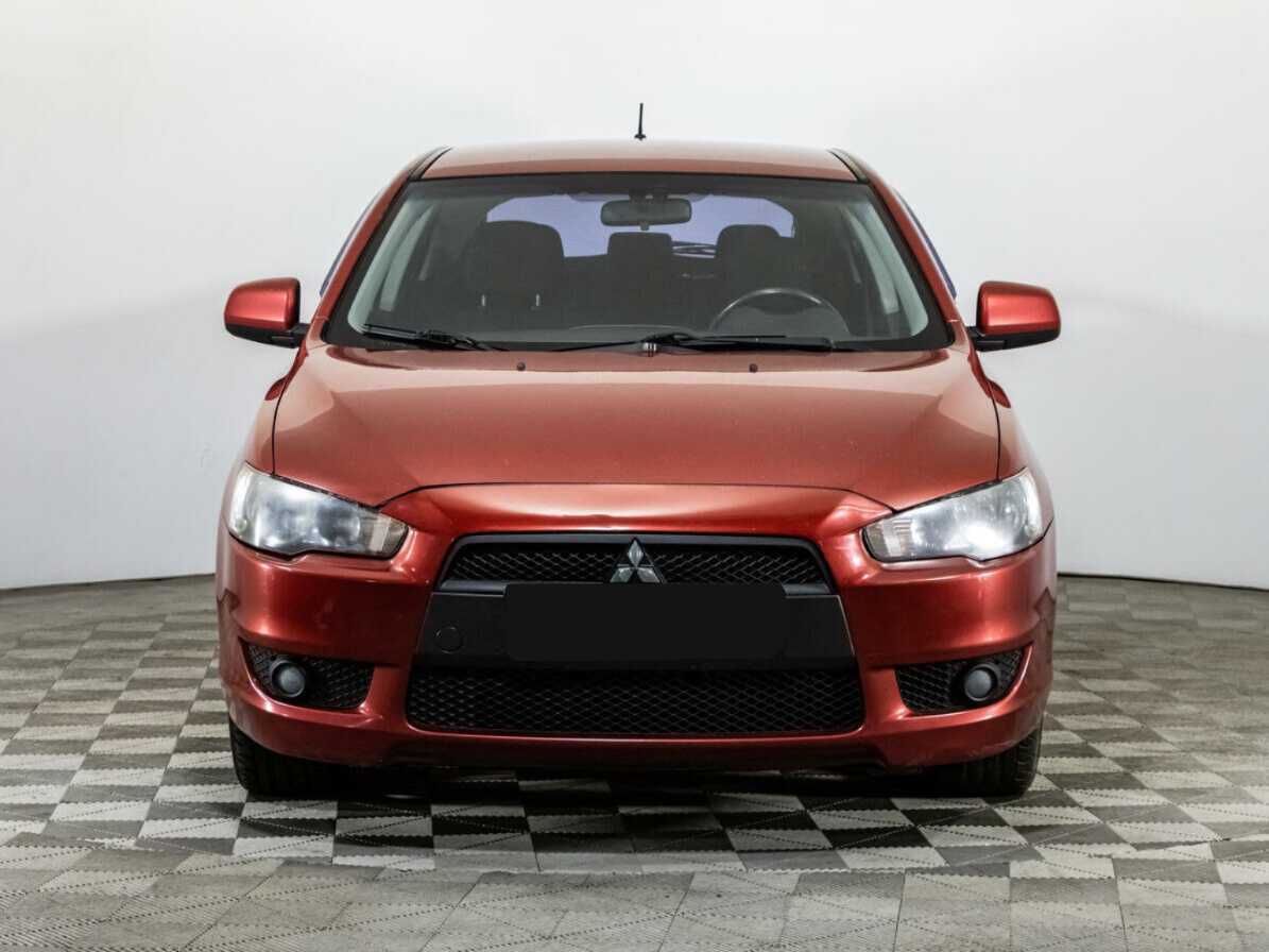 Mitsubishi Lancer с пробегом — 2010 год. Фото: #1