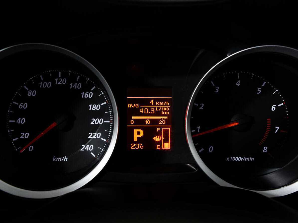 Mitsubishi Lancer с пробегом — 2010 год. Фото: #13