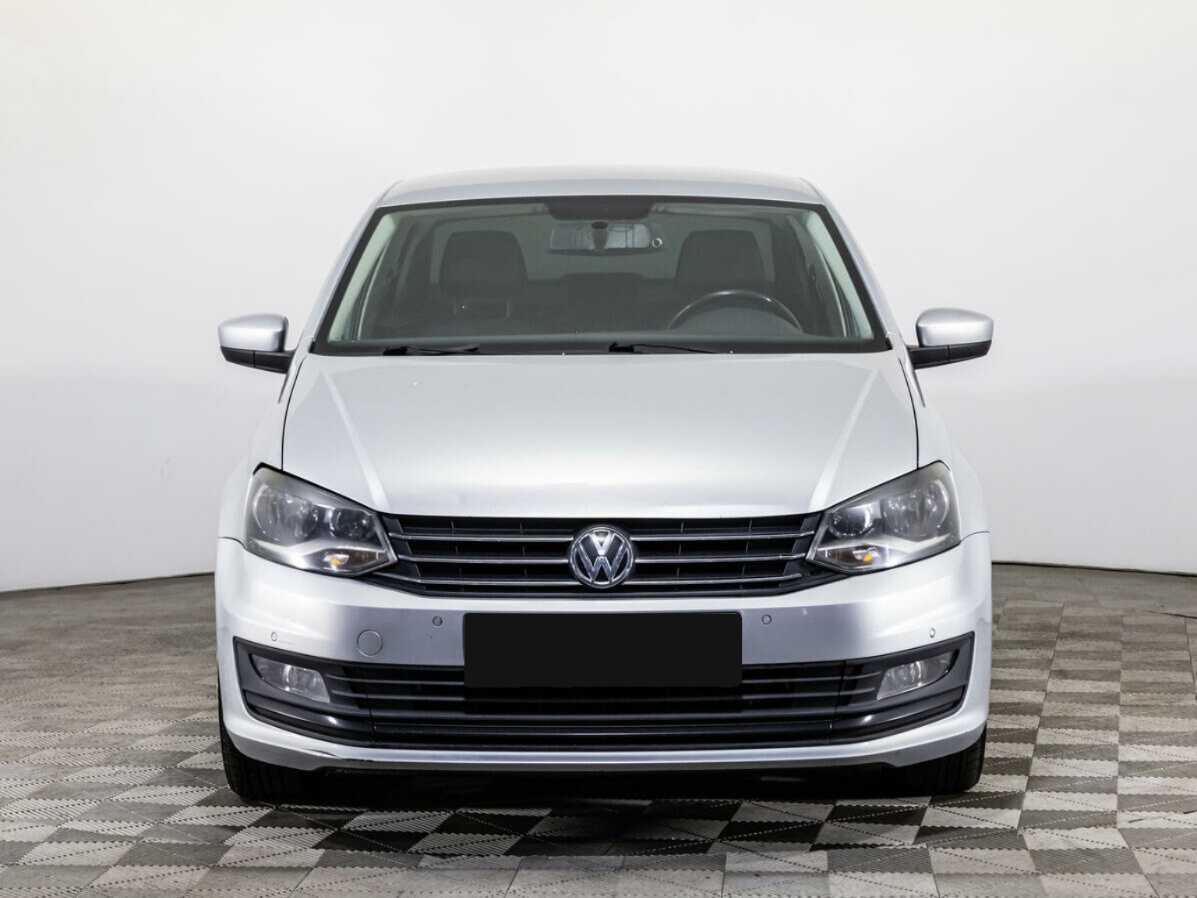 Volkswagen Polo с пробегом — 2016 год. Фото: #1