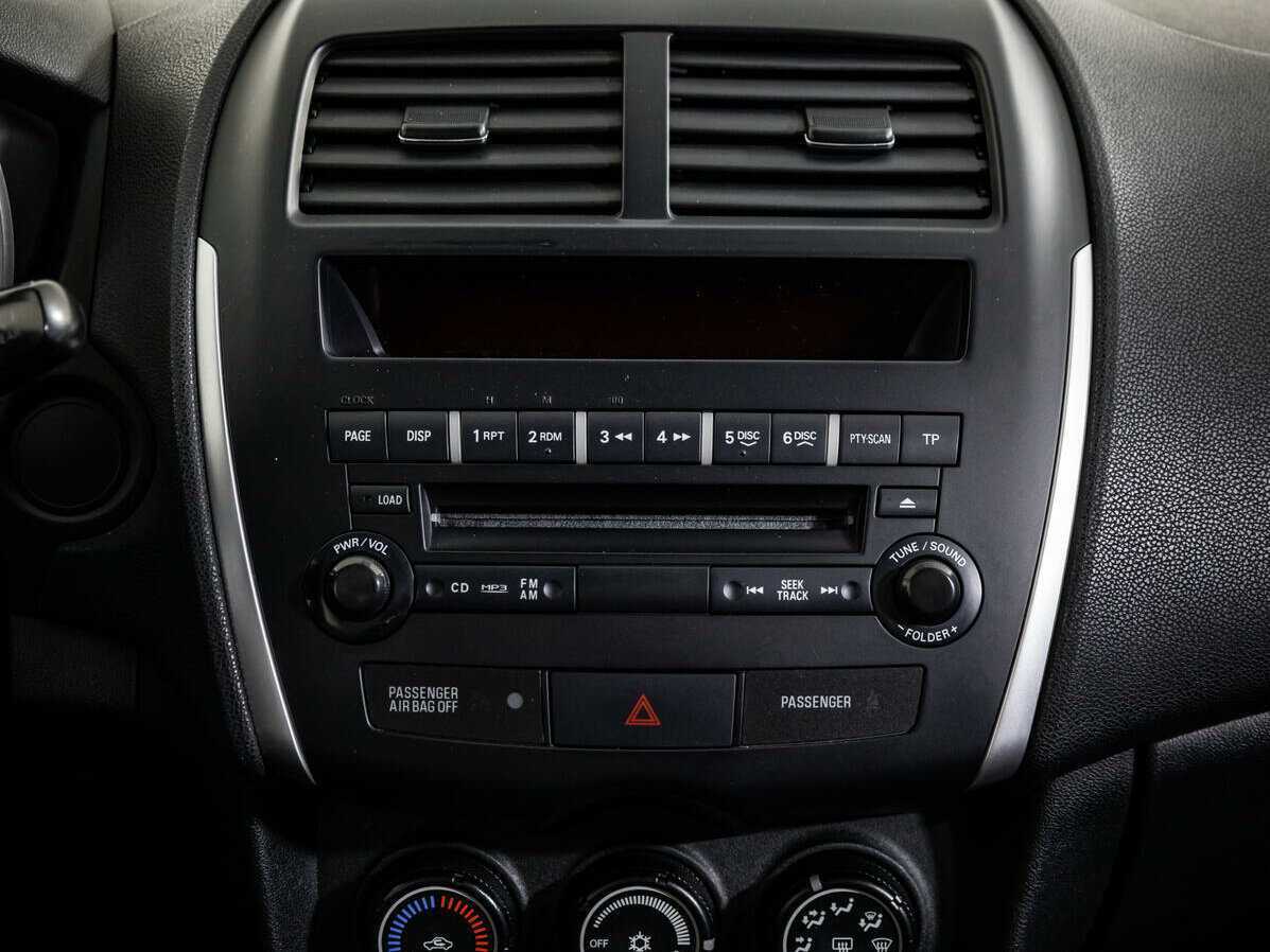 Mitsubishi ASX с пробегом — 2011 год. Фото: #13