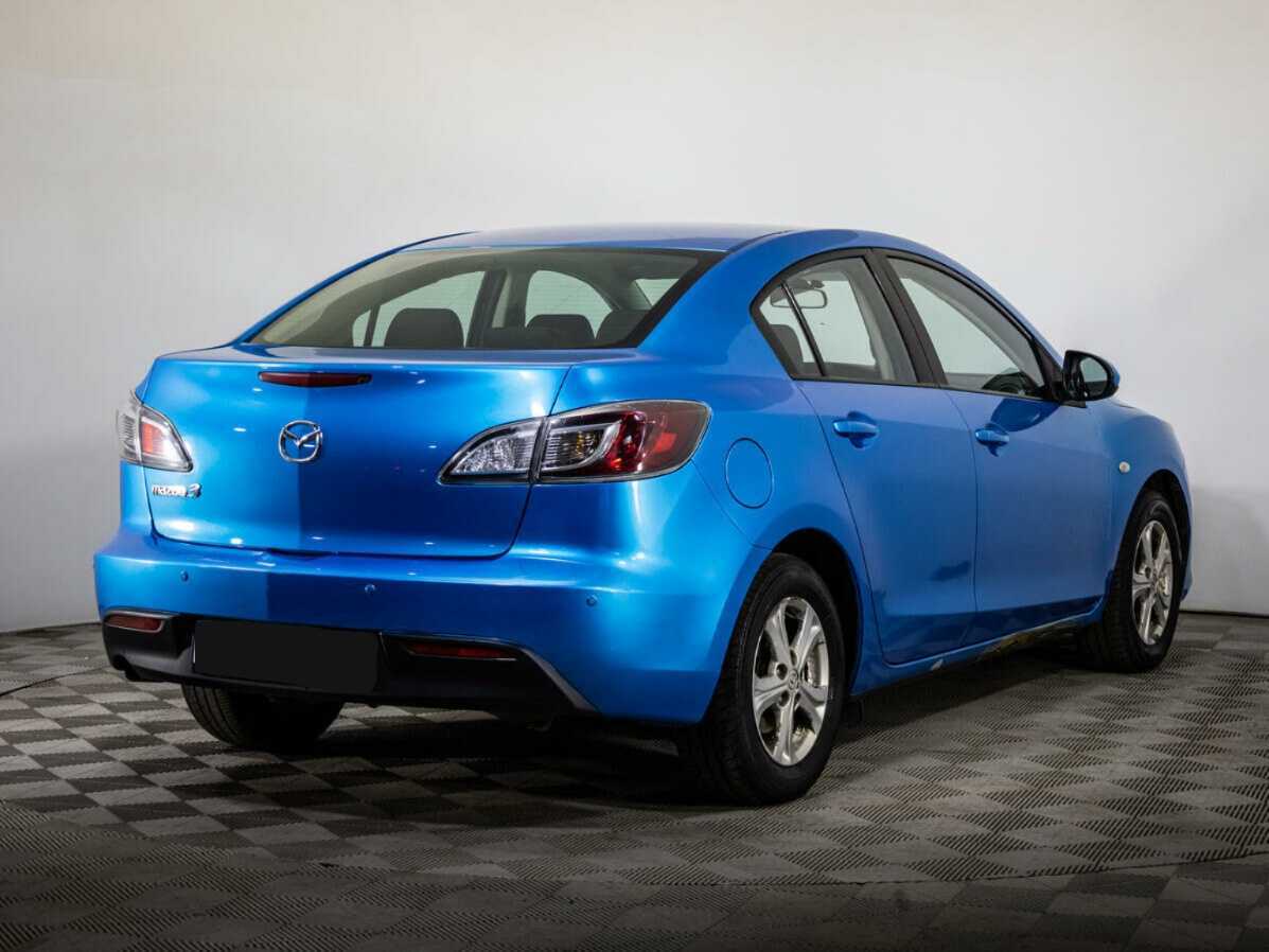 Mazda 3 с пробегом — 2010 год. Фото: #4