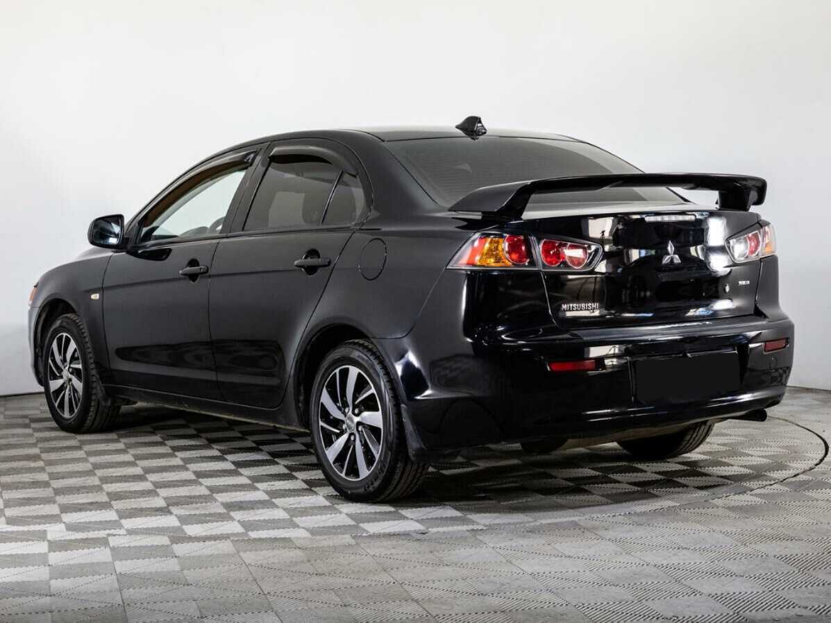 Mitsubishi Lancer с пробегом — 2010 год. Фото: #5