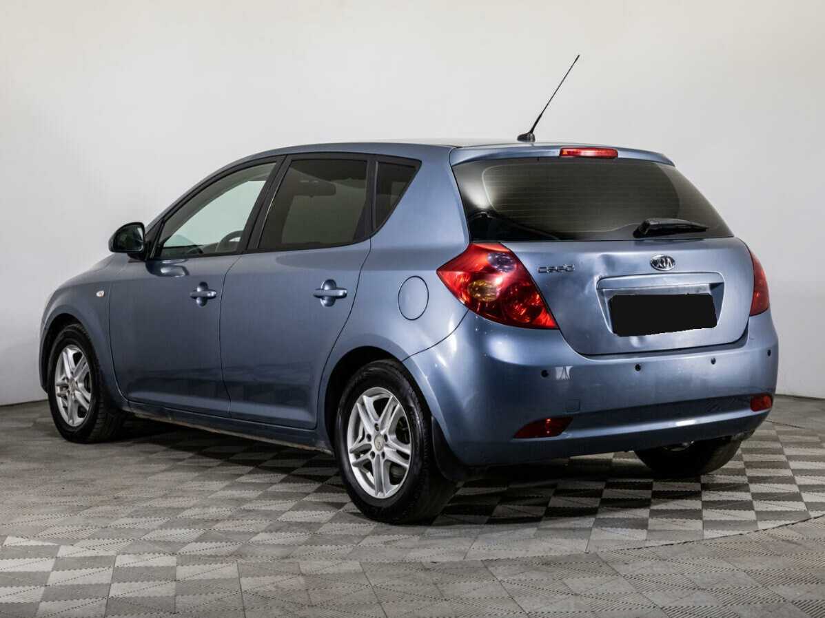 Kia Ceed с пробегом — 2009 год. Фото: #6