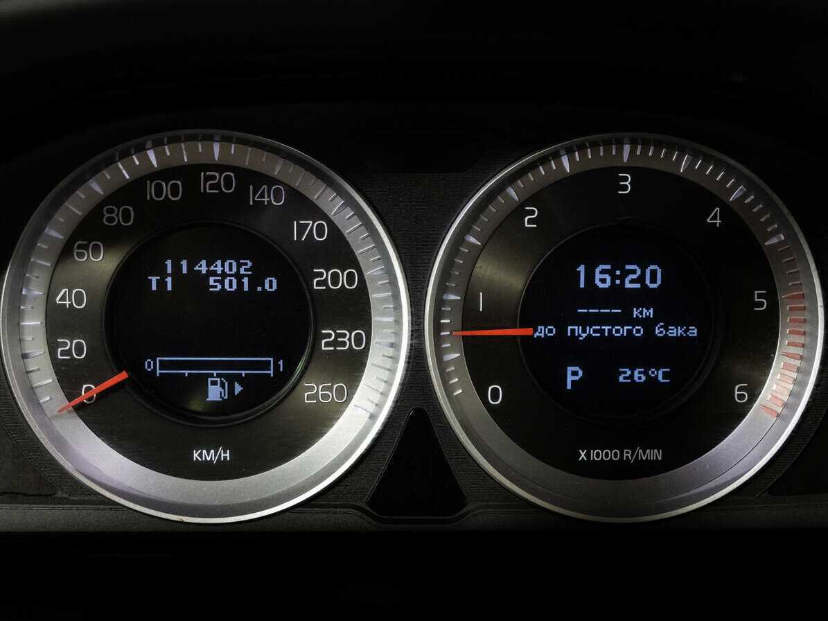 Volvo XC60 с пробегом — 2013 год. Фото: #18