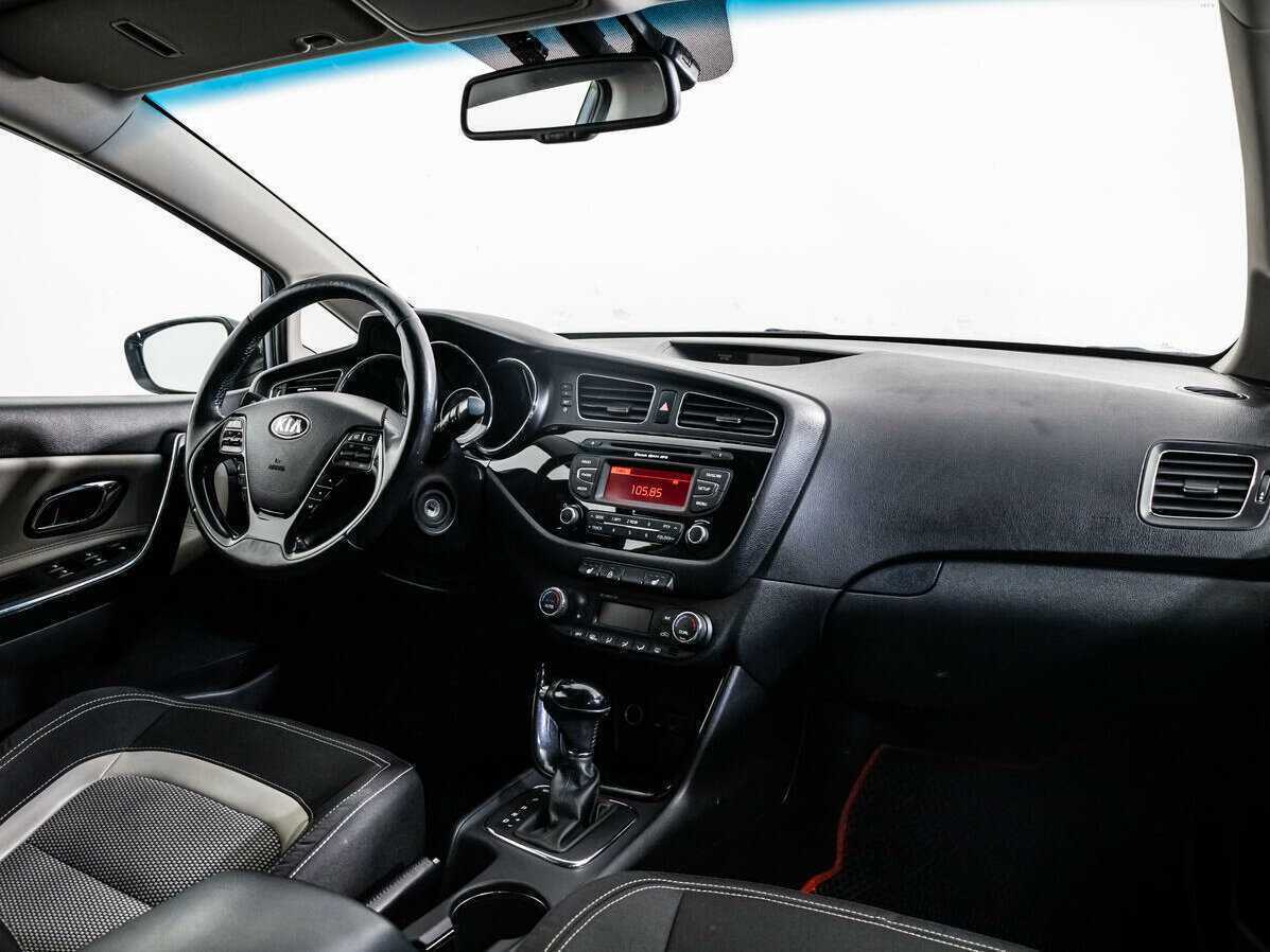 Kia Ceed с пробегом — 2014 год. Фото: #8