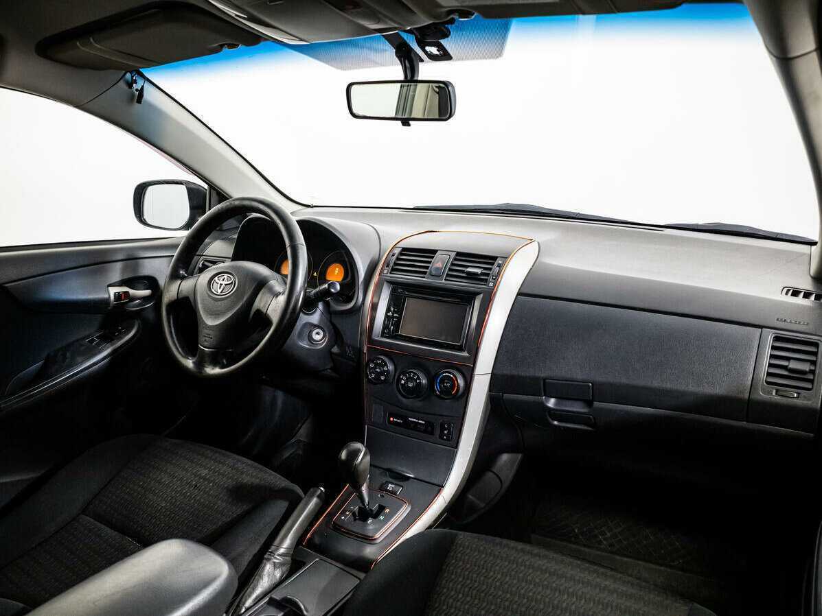 Toyota Corolla с пробегом — 2008 год. Фото: #8