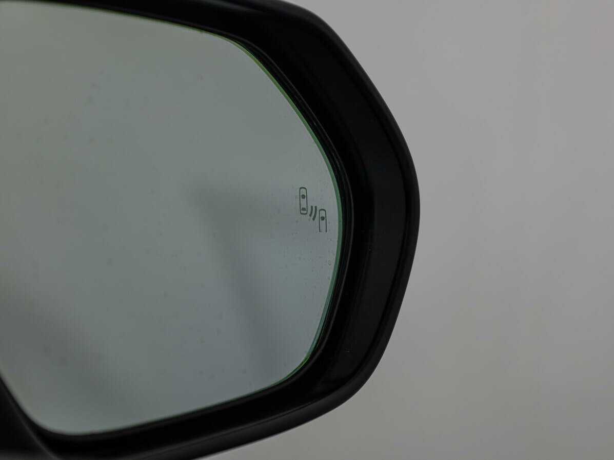 Toyota Camry с пробегом — 2018 год. Фото: #18