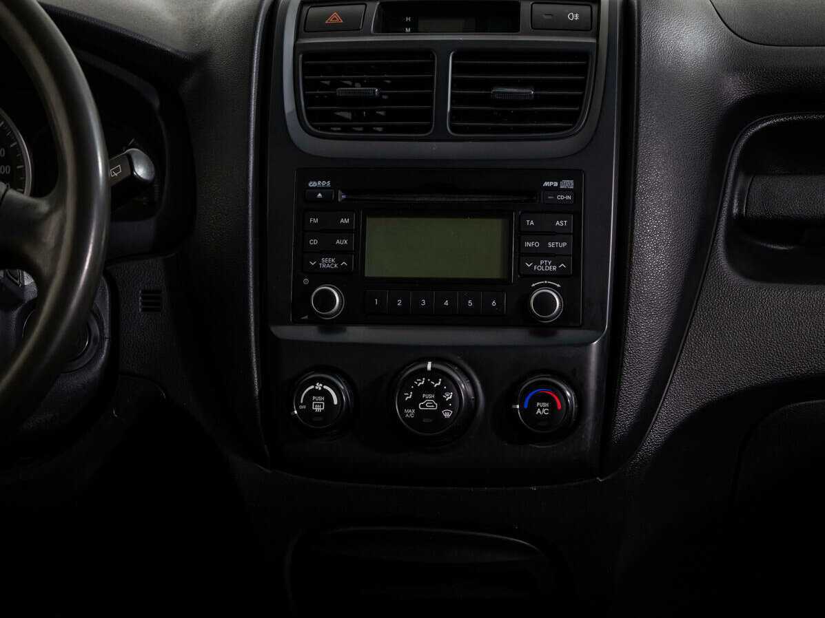 Kia Sportage с пробегом — 2009 год. Фото: #13