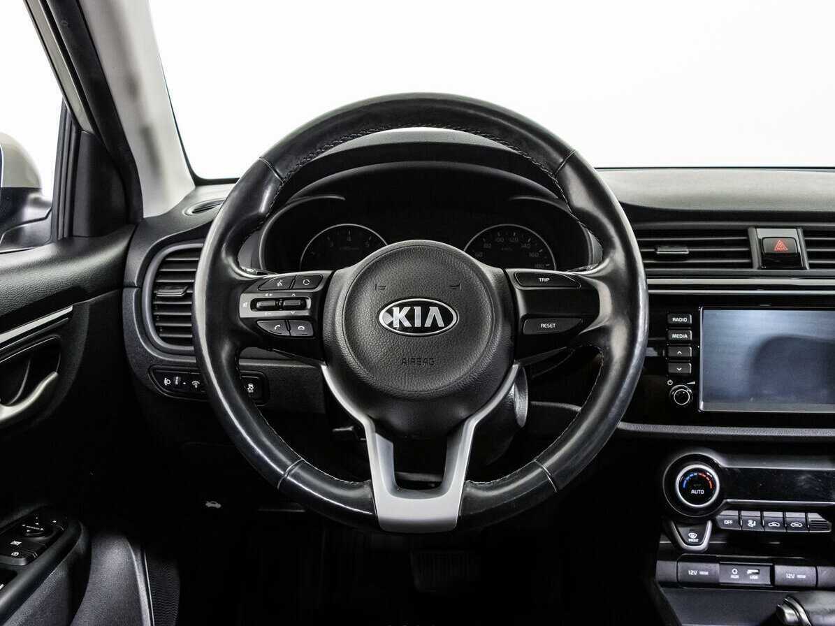 Kia Rio с пробегом — 2018 год. Фото: #13