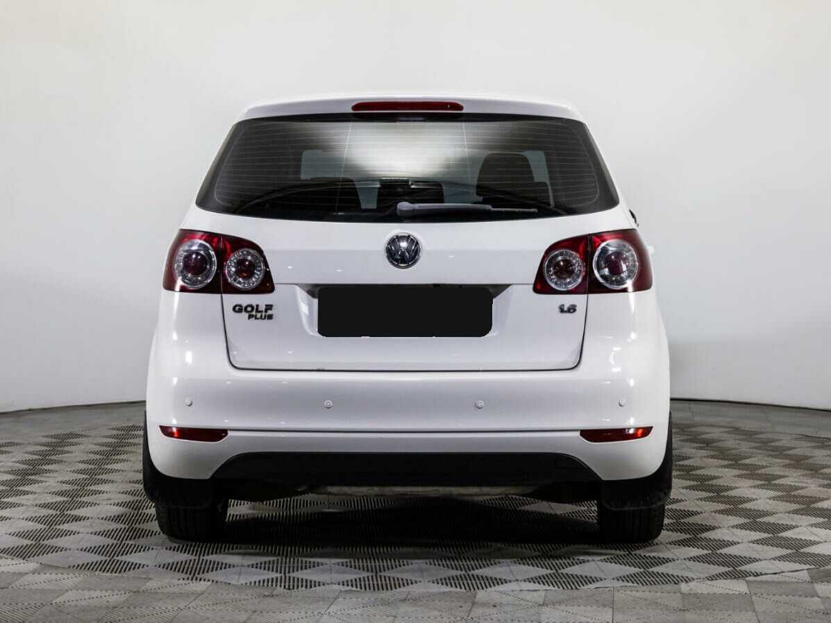 Volkswagen Golf Plus с пробегом — 2013 год. Фото: #5