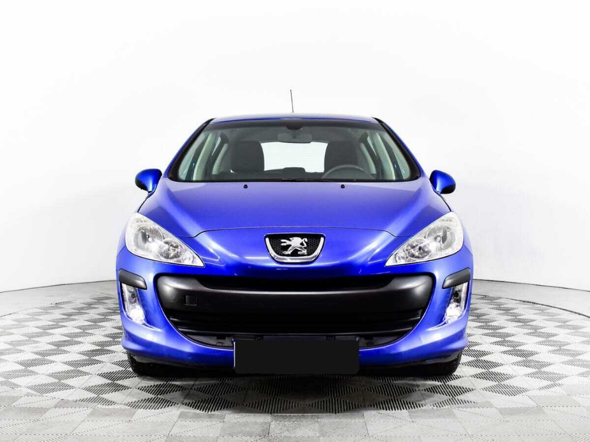 Peugeot 308 с пробегом — 2010 год. Фото: #1