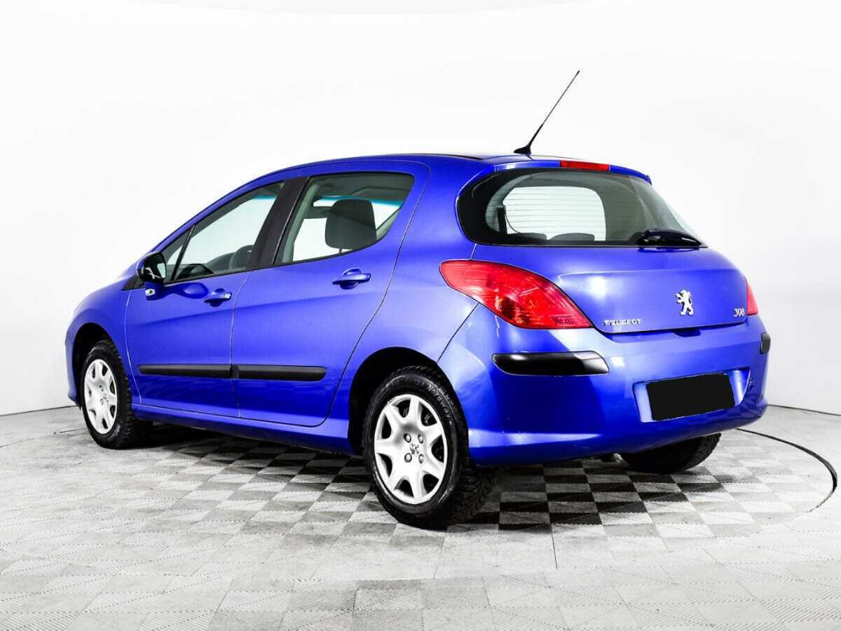 Peugeot 308 с пробегом — 2010 год. Фото: #6