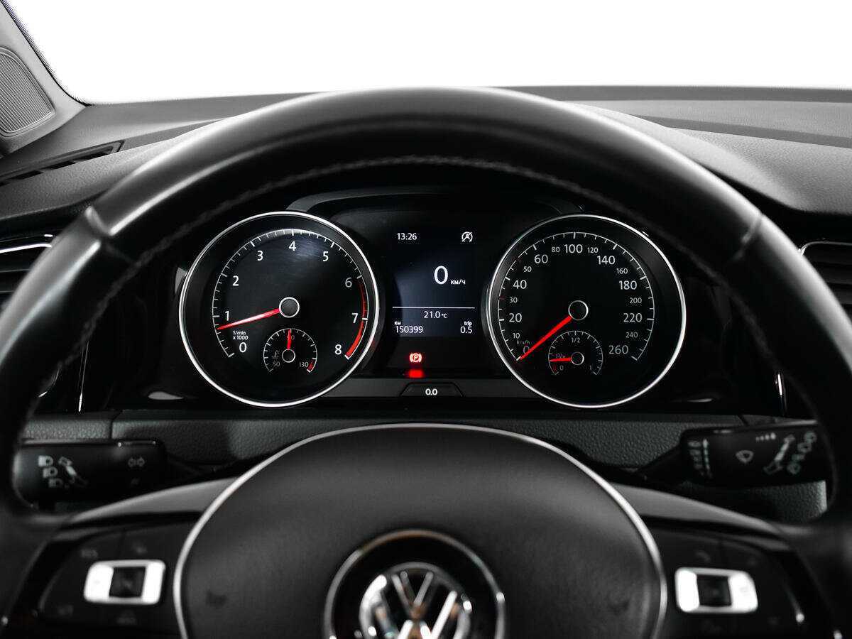 Volkswagen Golf с пробегом — 2014 год. Фото: #10